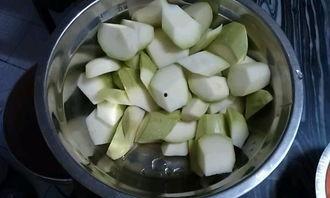 吃翠瓜好吗,吃翠瓜好吗？健康生活新选择