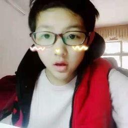 爱笑吃瓜,爱笑吃瓜的快乐生活